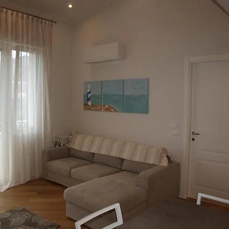 Il Pontile Holidays Appartement Marina di Pietrasanta